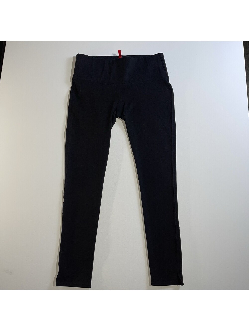 SPANX Black Cropped Leggings Women’s S/P Slimming Stretch Compression Yoga Pants